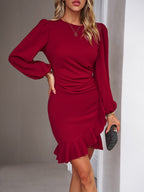 Form-fitting long-sleeve off-shoulder short evening dress